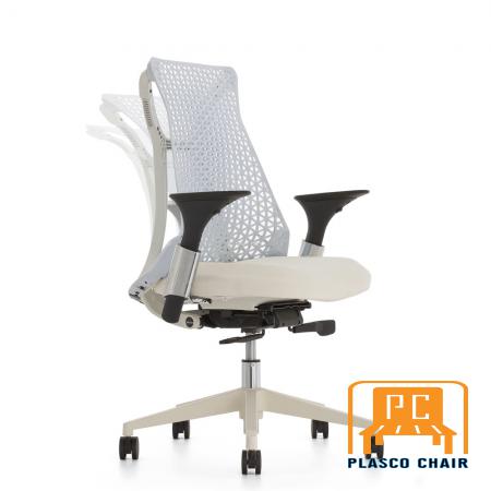 office Plastic chairs at wholesale price