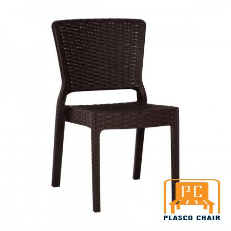 Unique Characteristics of plastic chairs with armrest